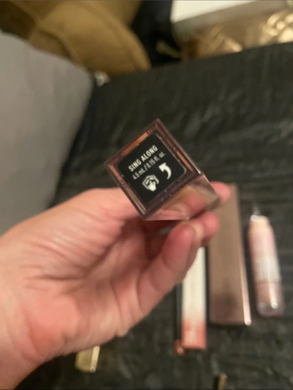 Dolce & Gabbana and lip lot - Picture 7 of 17